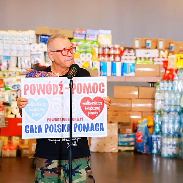 [VIDEO] Premier: Odpowiedzi na pilne potrzeby powodzian